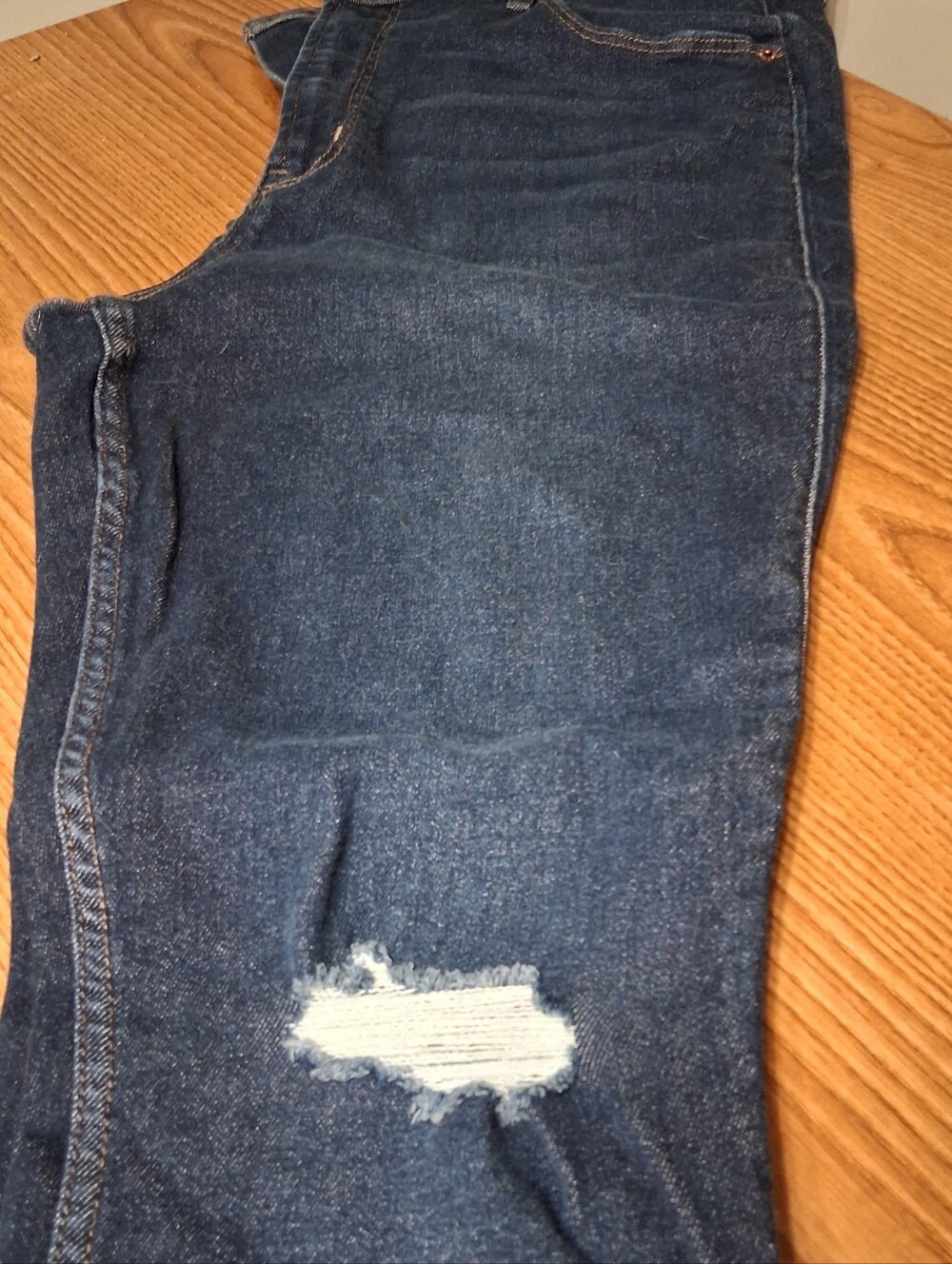 Old Navy Women's Rockstar Extra High Rise Jeans - Picture 4 of 6